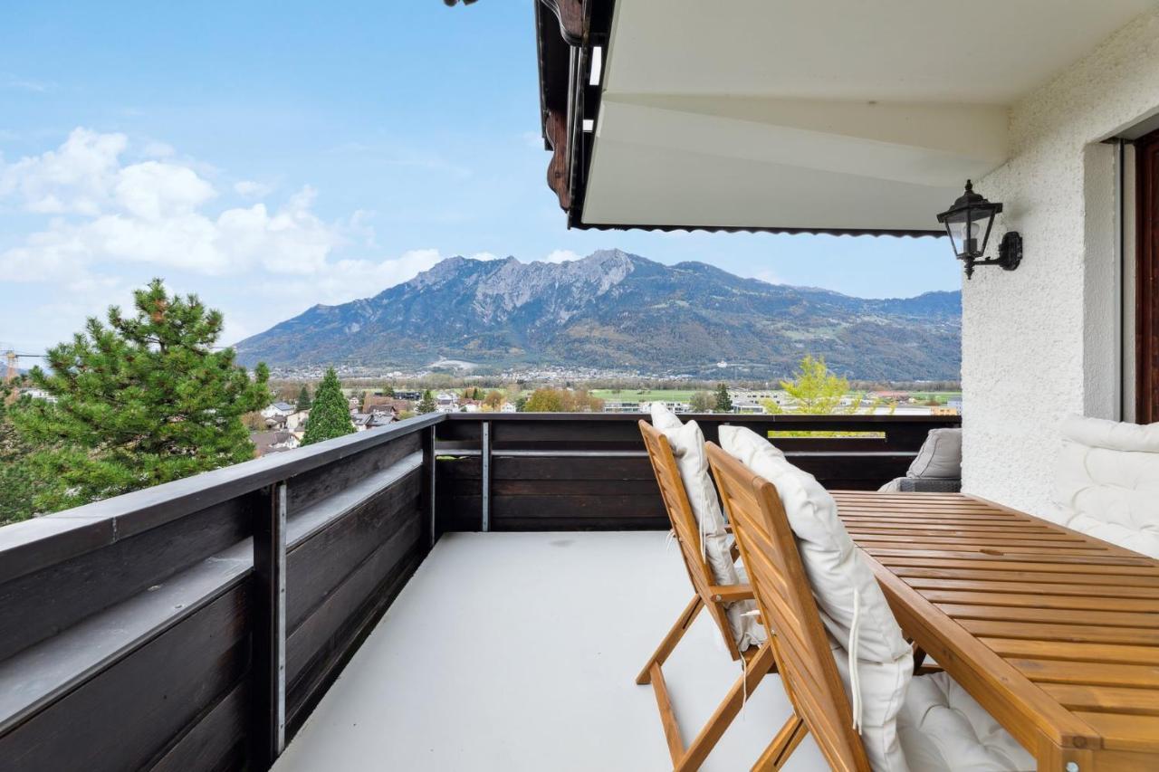 Sonniges Apartment Mit Traumhaftem Bergblick Buchs  Exterior photo