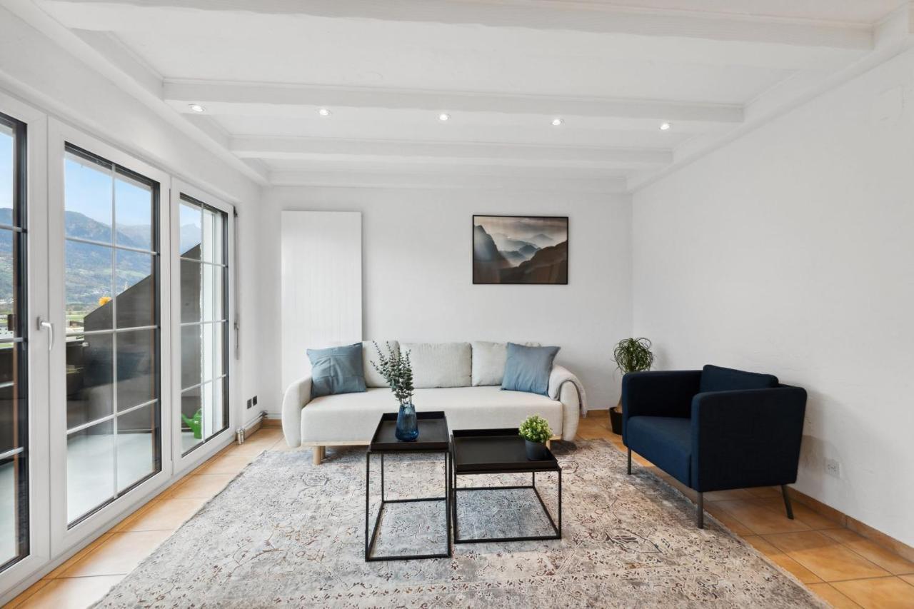 Sonniges Apartment Mit Traumhaftem Bergblick Buchs  Exterior photo
